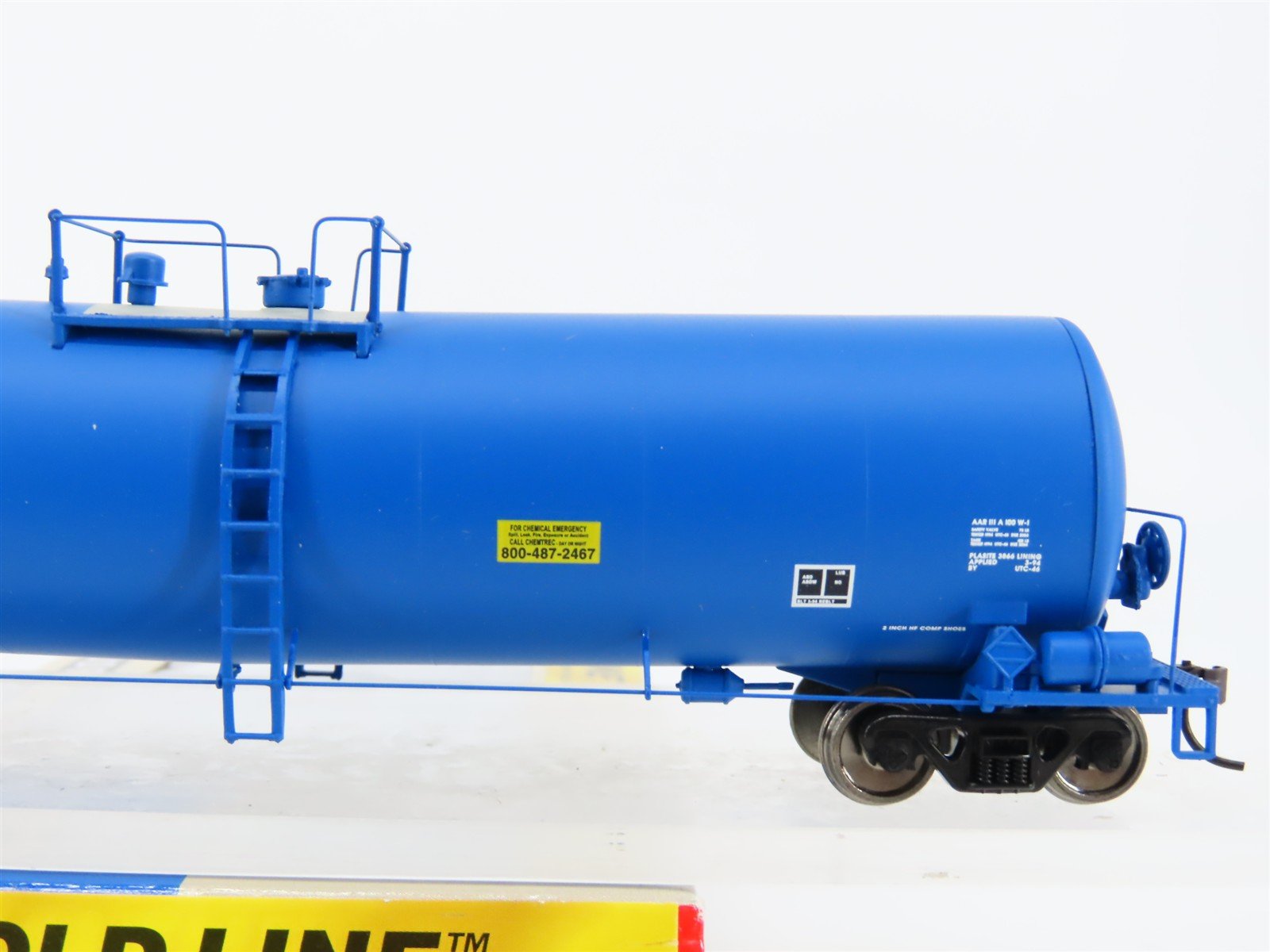 HO Scale Walthers Gold Line 932-7274 CELX Funnel Flow Tank Car #15200
