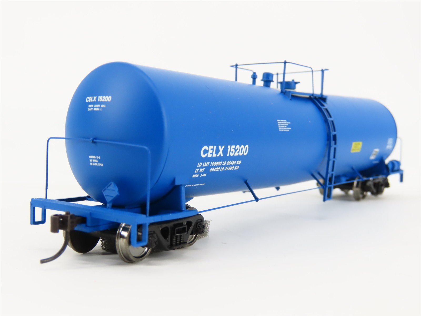 HO Scale Walthers Gold Line 932-7274 CELX Funnel Flow Tank Car #15200