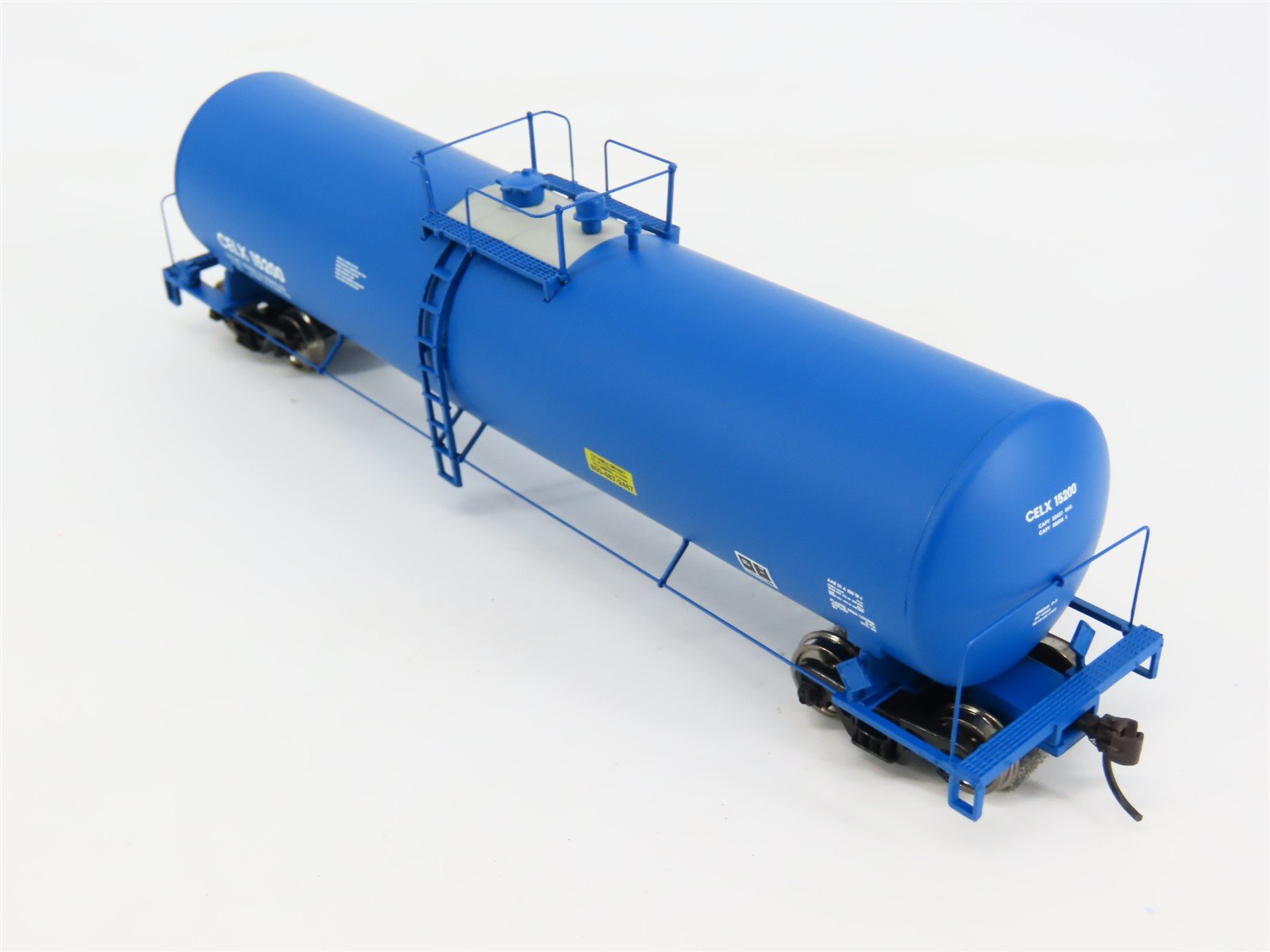 HO Scale Walthers Gold Line 932-7274 CELX Funnel Flow Tank Car #15200