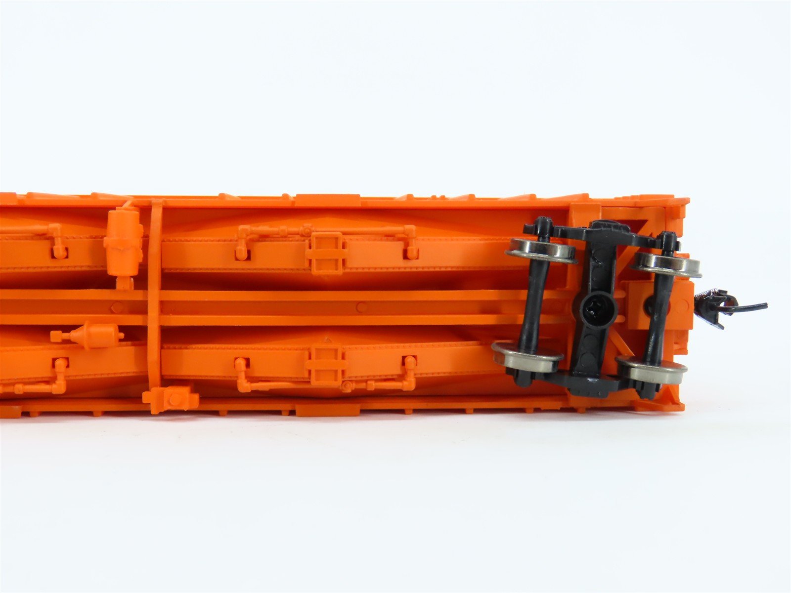 HO Walthers Gold Line 932-3722 ICG Illinois Central Gulf Airslide Hopper #782702