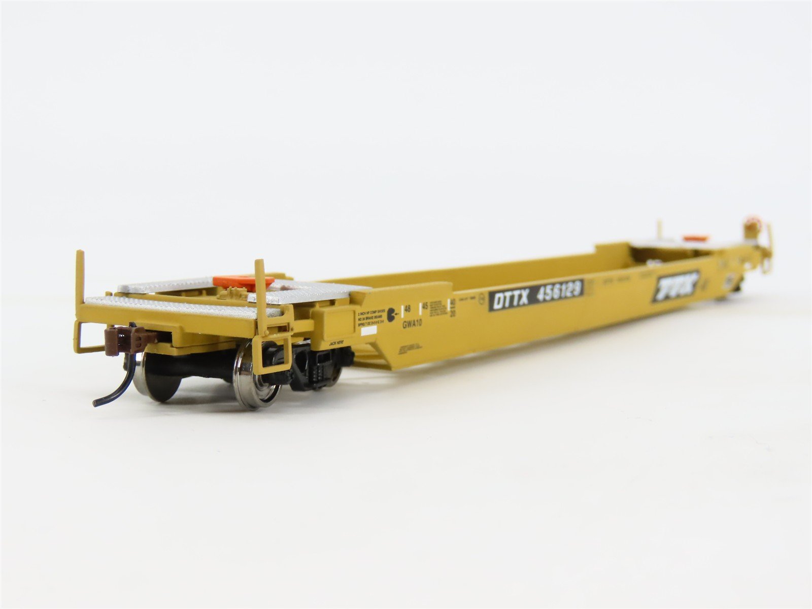 HO Scale Walthers Gold Line 932-4305 DTTX Trailer Train Husky Stack #456129