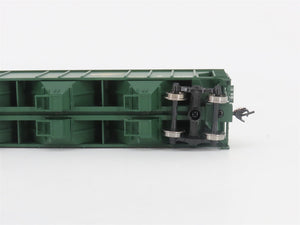 HO Scale Walthers Gold Line 932-7973 CNW PS2 3-Bay Covered Hopper #9540