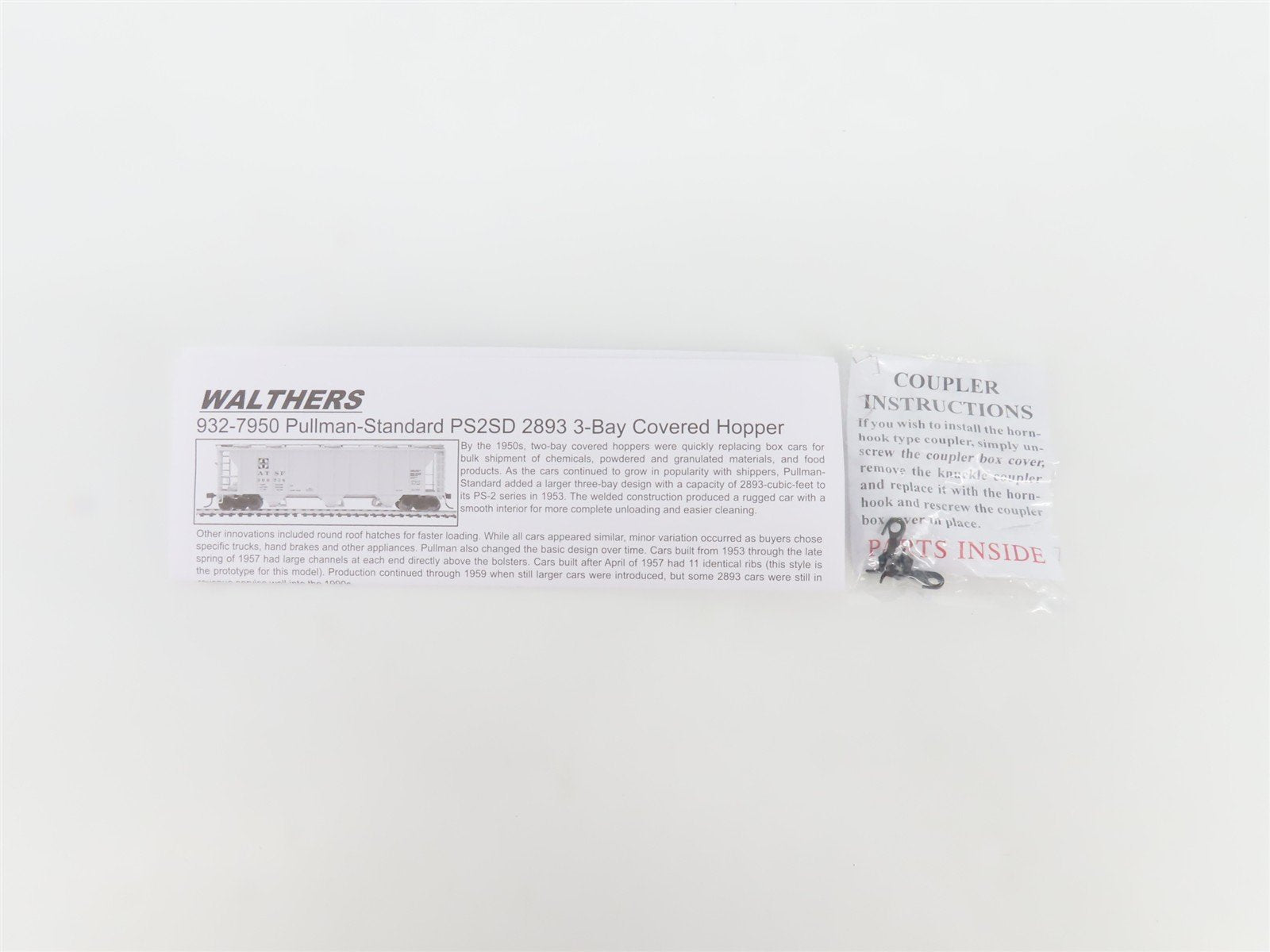 HO Scale Walthers Gold Line 932-7973 CNW PS2 3-Bay Covered Hopper #9540