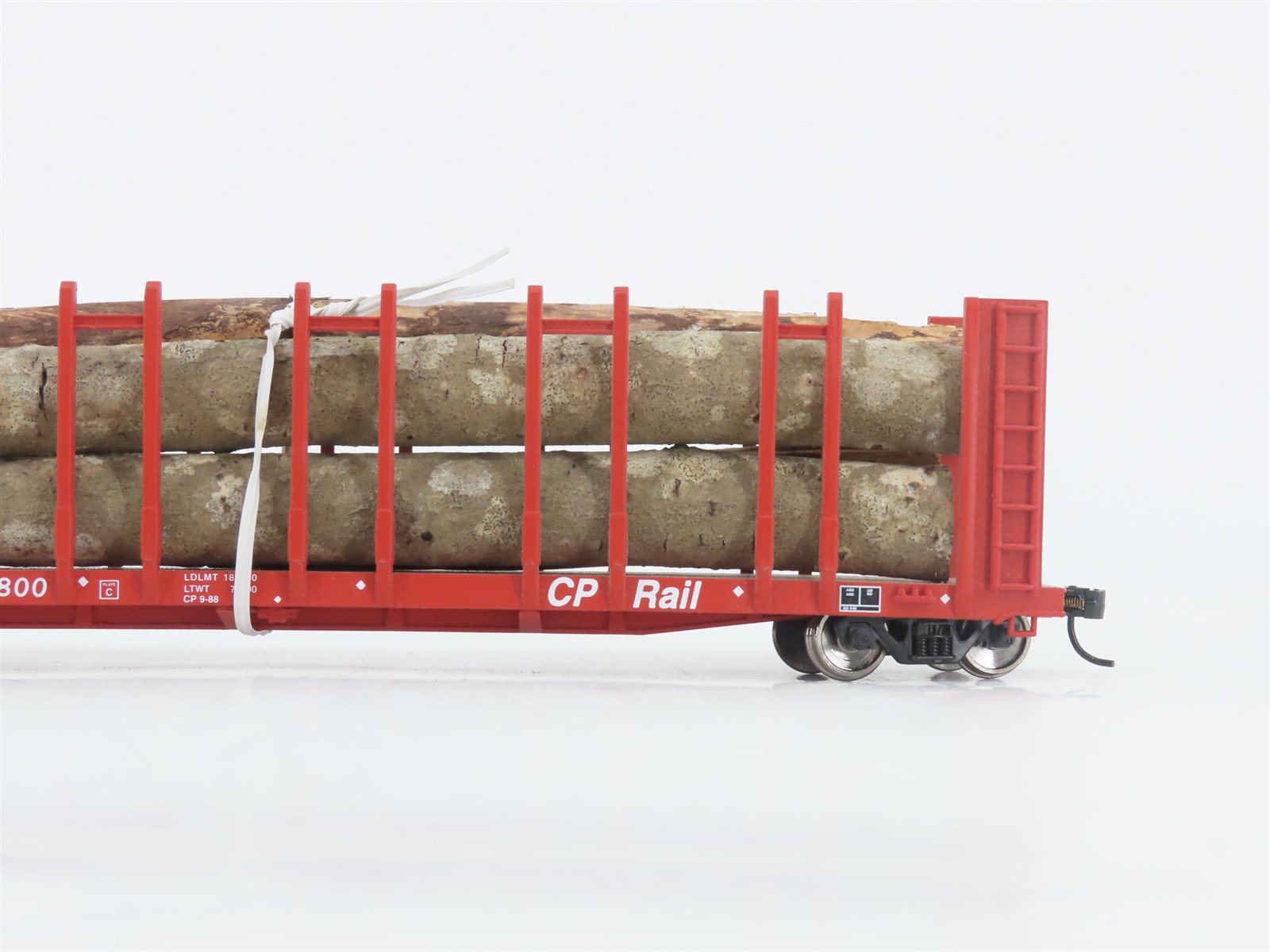 HO Walthers Gold Line 932-3158 CP Pulpwood Flat Car #304800 w/Custom Log Load