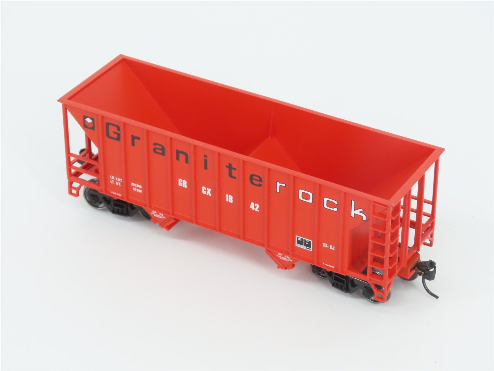 HO Walthers Mainline 910-56611 GRCX Granite Rock 34' 100-Ton 2-Bay Hopper #1842