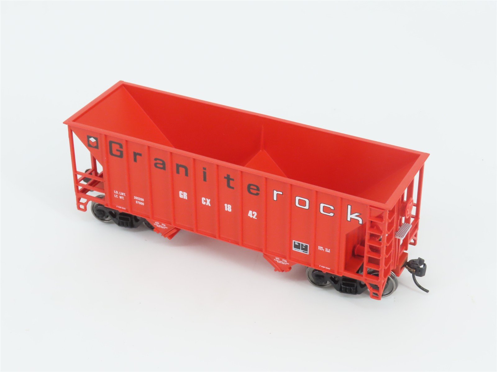 HO Walthers Mainline 910-56611 GRCX Granite Rock 34' 100-Ton 2-Bay Hopper #1842