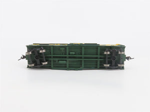 HO Walthers Mainline 910-4502 CNW Chicago & North Western 40' Stock Car #14303