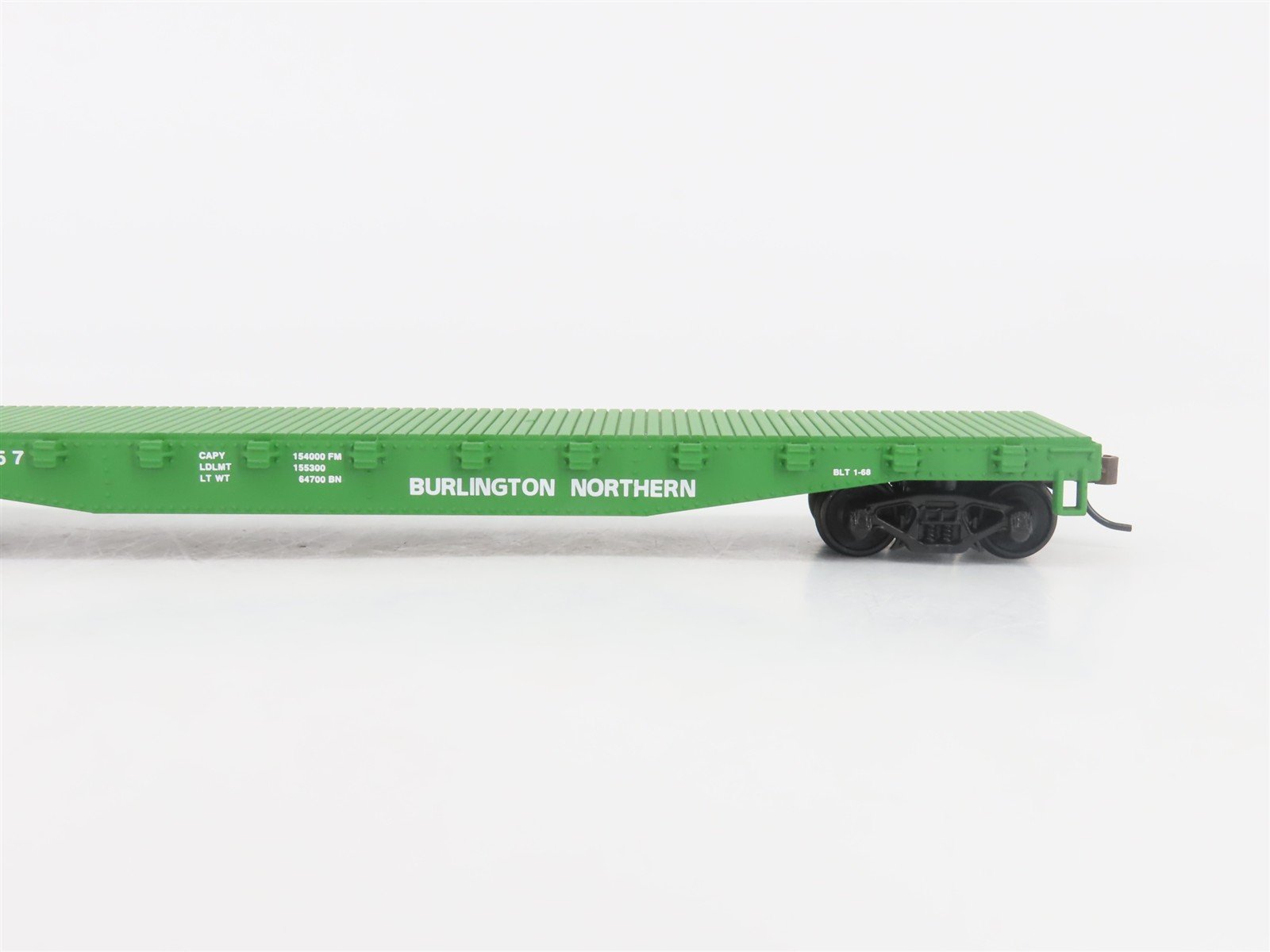 HO Scale Walthers Trainline 931-601 BN Burlington Northern 50' Flat Car #621857
