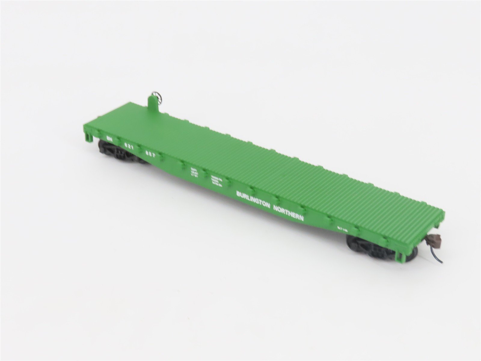 HO Scale Walthers Trainline 931-601 BN Burlington Northern 50' Flat Car #621857