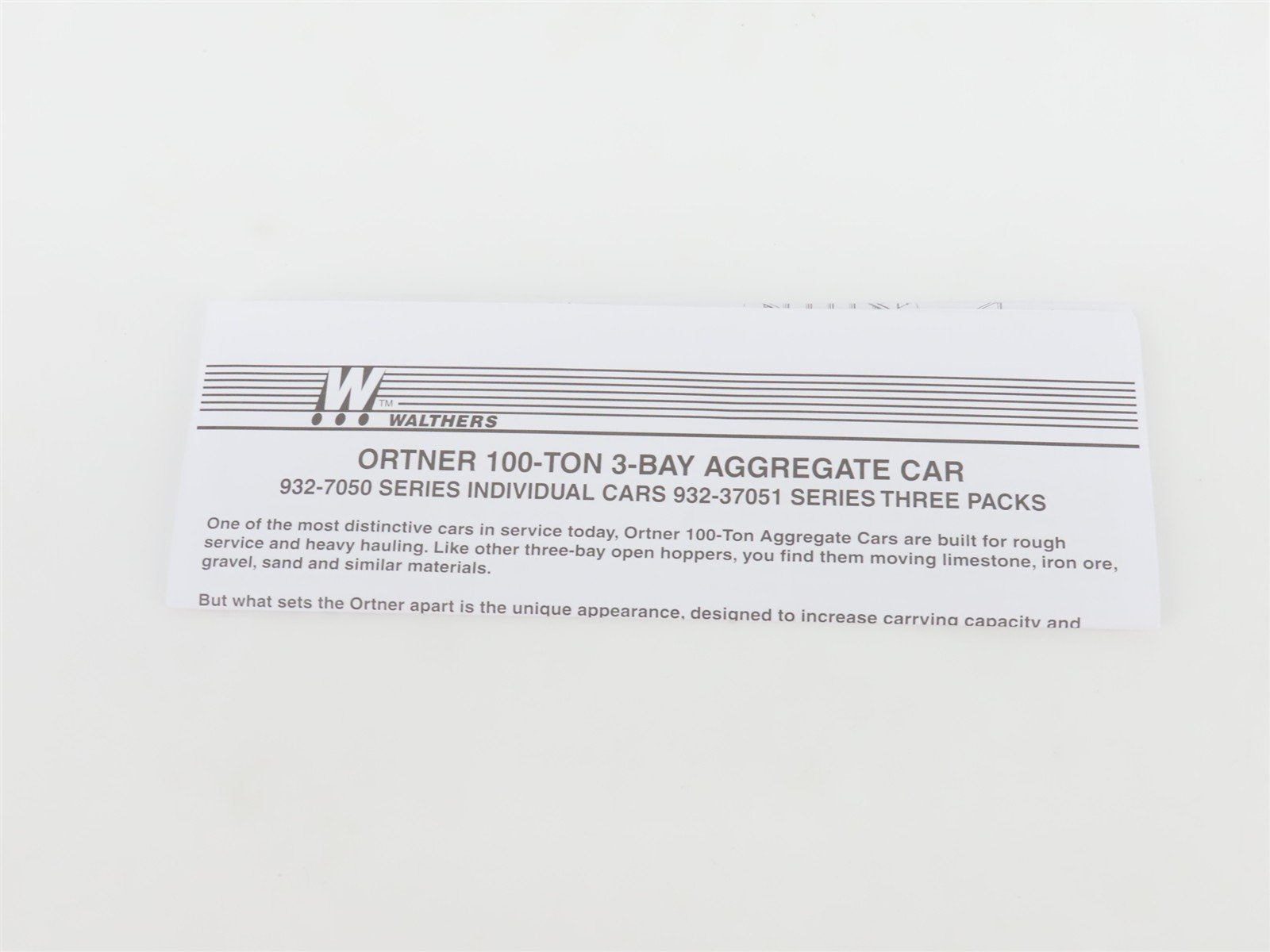 HO Walthers Gold 932-37070 FEC 40' 3-Bay Ortner Aggregate Hoppers 3-Pack w/ Load
