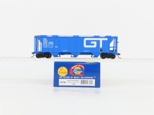 HO Scale Athearn 93726 GTW Grand Trunk Western 3-Bay Covered Hopper #113906