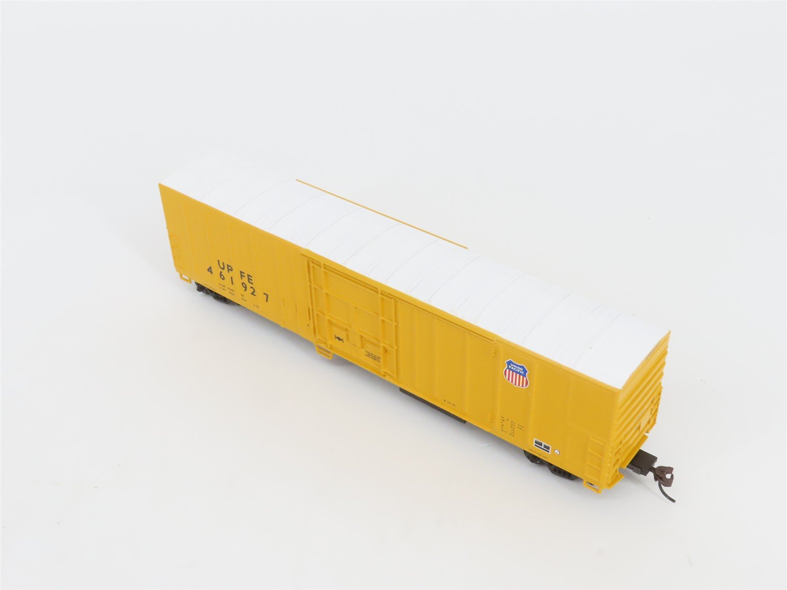 HO Athearn 7113 UPFE Pacific Fruit Express Union Pacific 57' Mech Reefer #461927