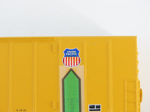 HO Athearn 7113 UPFE Pacific Fruit Express Union Pacific 57' Mech Reefer #461927