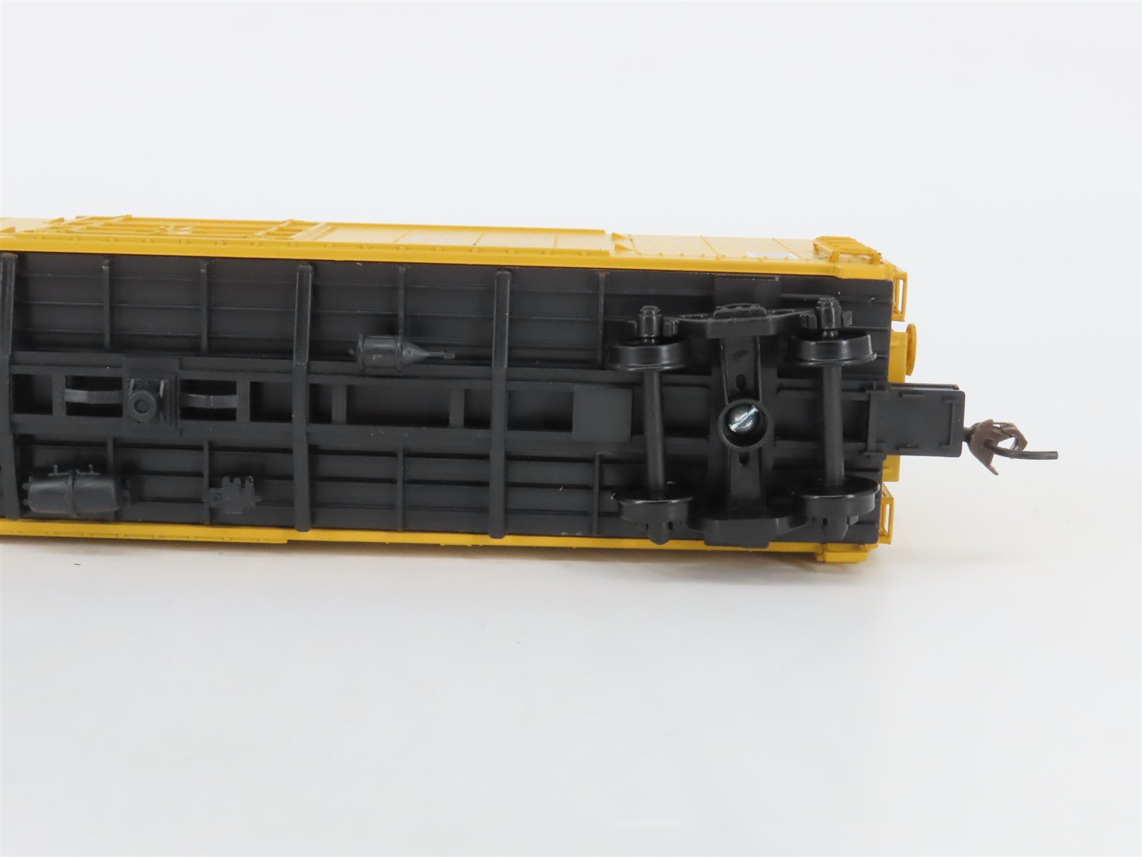 HO Athearn 91305 CRR FGE Fruit Growers Express 50' Insulated Box Car #94998