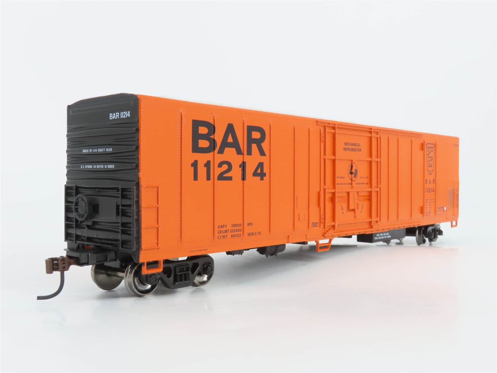 HO Scale Athearn 71190 BAR Bangor & Aroostook 57' Mech Reefer #11214
