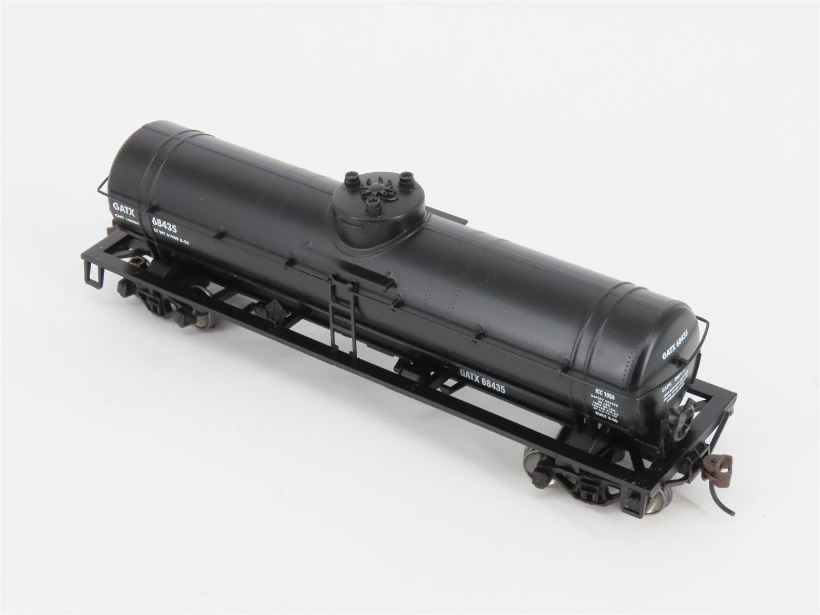 HO Scale Athearn 7309 GATX 8k Gallon Single Dome Tank Car #68435