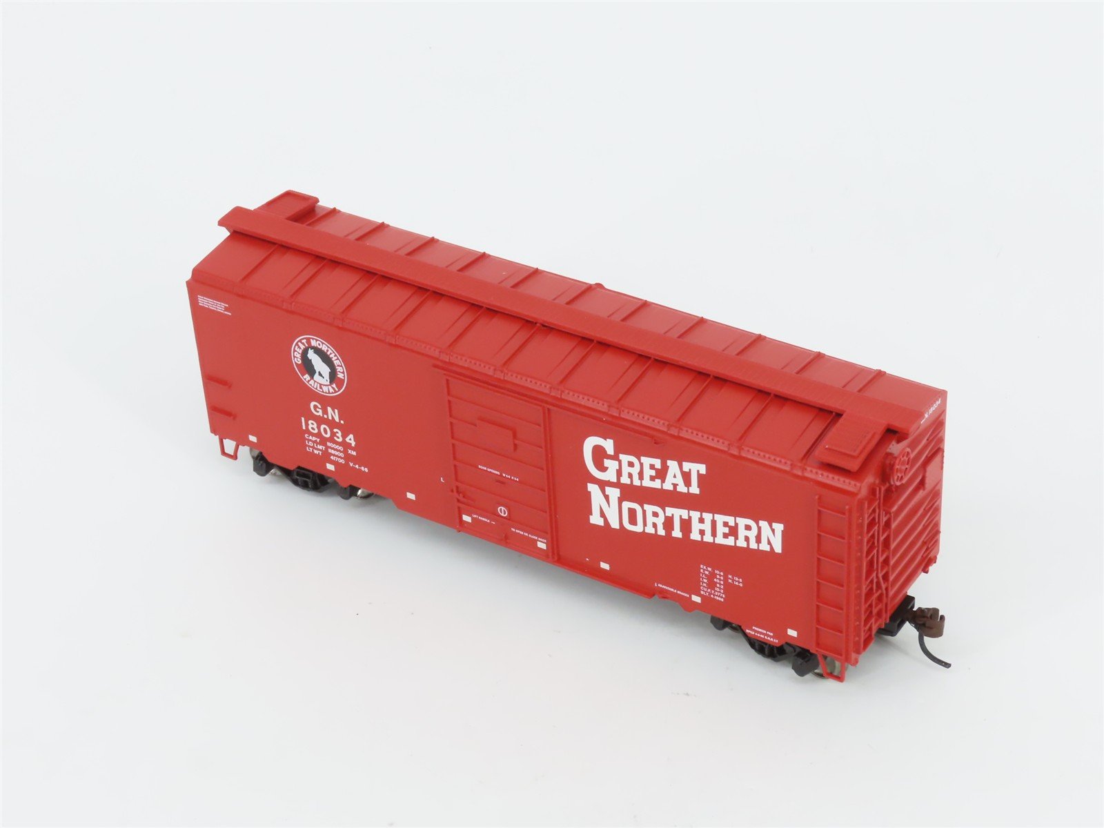 HO Scale Athearn 73462 GN Great Northern 40' Superior Door Box Car #18034