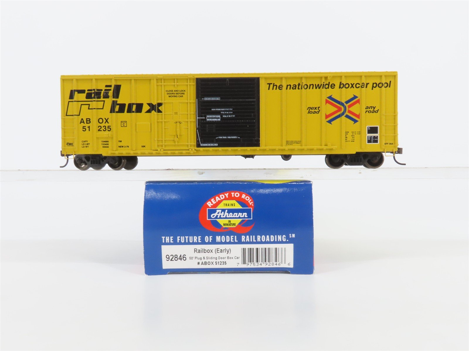 HO Scale Athearn 92846 ABOX Railbox (early) FMC 50' Combo Door Box Car #51235