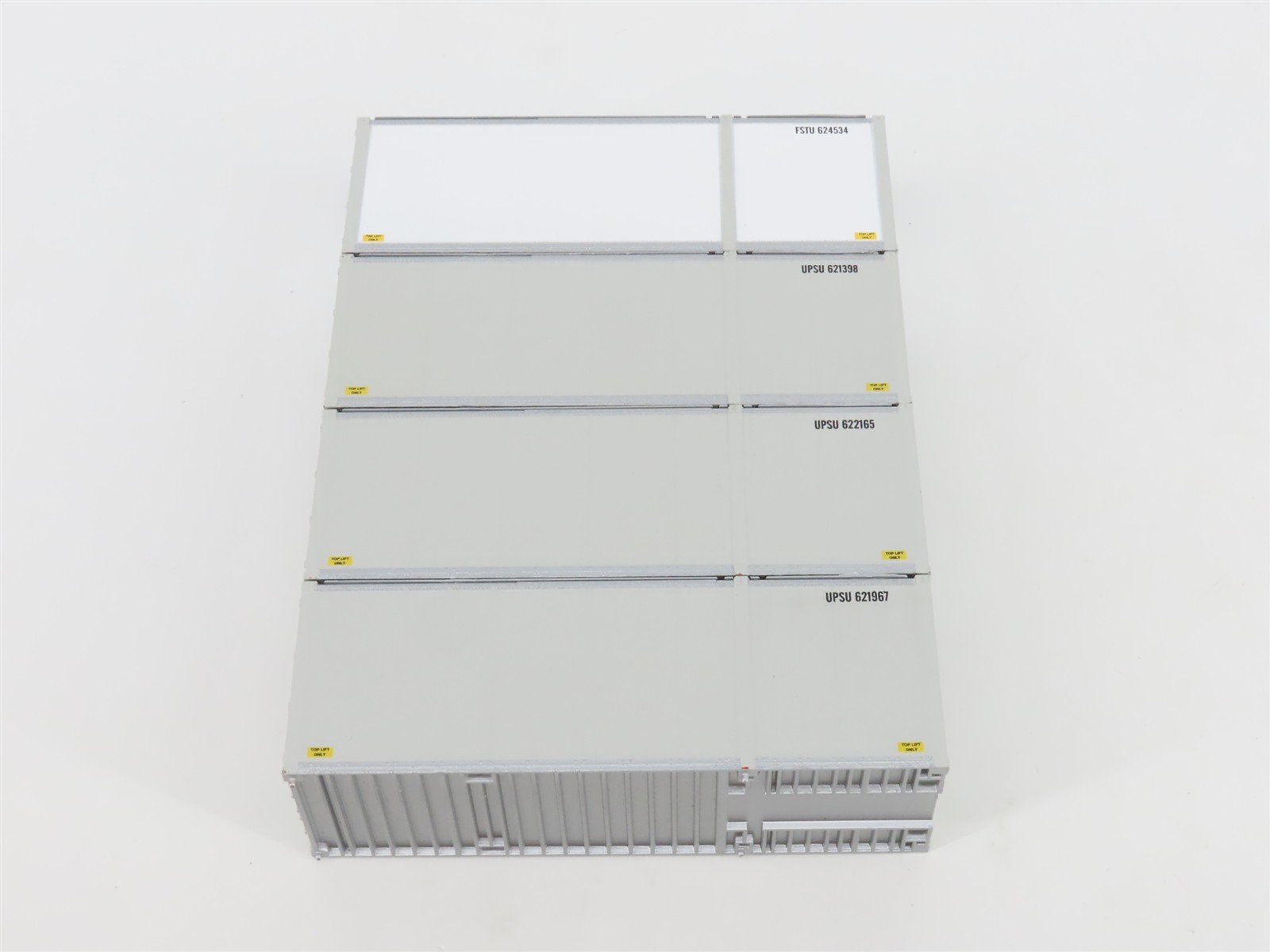 HO Scale Athearn 91101 GBRX 56' Well Car #2853 w/ 4 28' Containers