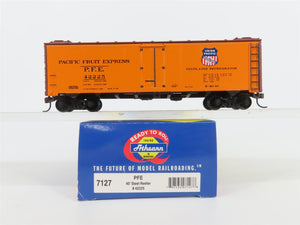 HO Scale Athearn 7127 PFE Pacific Fruit Express 40' Steel Reefer #42225