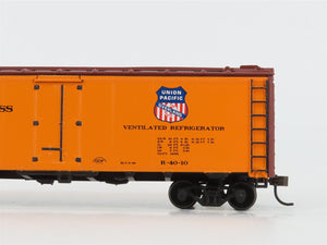 HO Scale Athearn 7127 PFE Pacific Fruit Express 40' Steel Reefer #42225