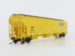 HO Athearn Genesis G4260 DM&E Trinity 5161 cu. ft. 3-Bay Covered Hopper #51124