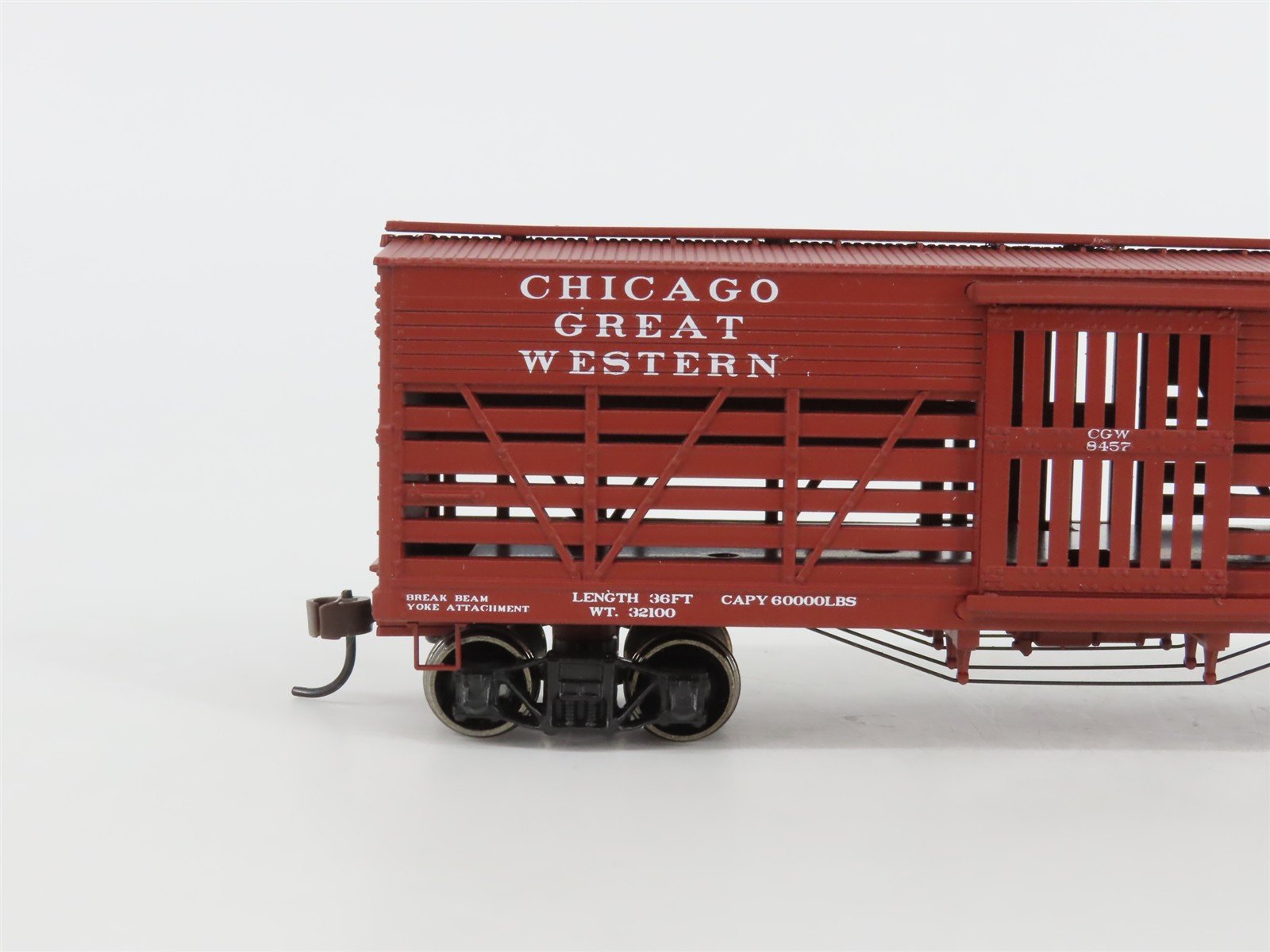 HO Scale Roundhouse 84205 CGW Chicago Great Western 36' Stock Car #8457