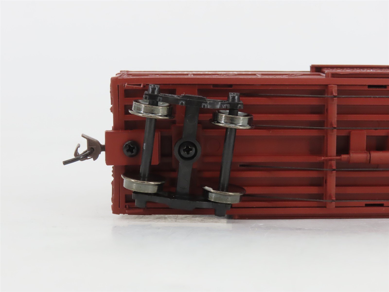 HO Scale Roundhouse 84205 CGW Chicago Great Western 36' Stock Car #8457