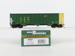 HO Scale Bowser Executive 40628 CNW Chicago & North Western 3-Bay Hopper #135229