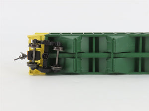 HO Scale Bowser Executive 40628 CNW Chicago & North Western 3-Bay Hopper #135229