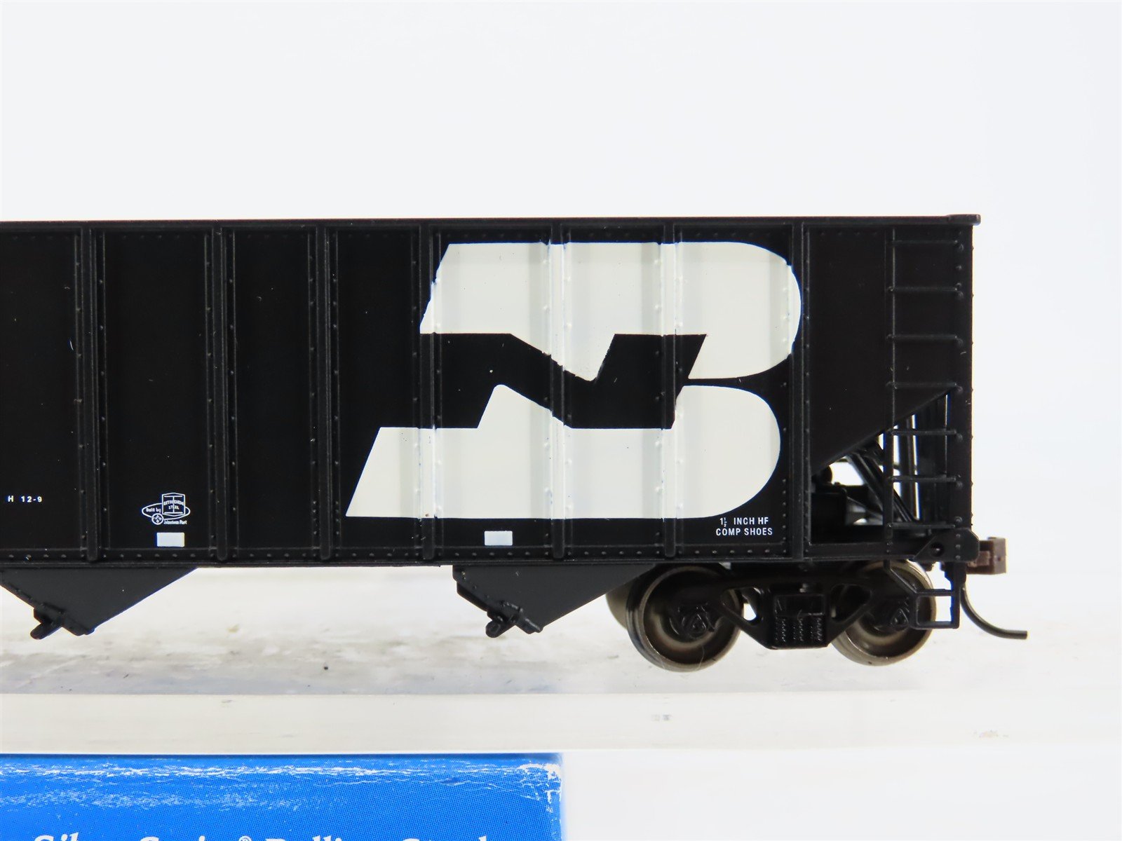 HO Bachmann Silver Series 18703 BN Burlington Northern 3-Bay Open Hopper #540702