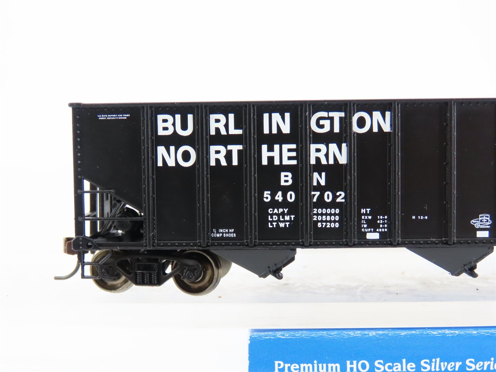 HO Bachmann Silver Series 18703 BN Burlington Northern 3-Bay Open Hopper #540702