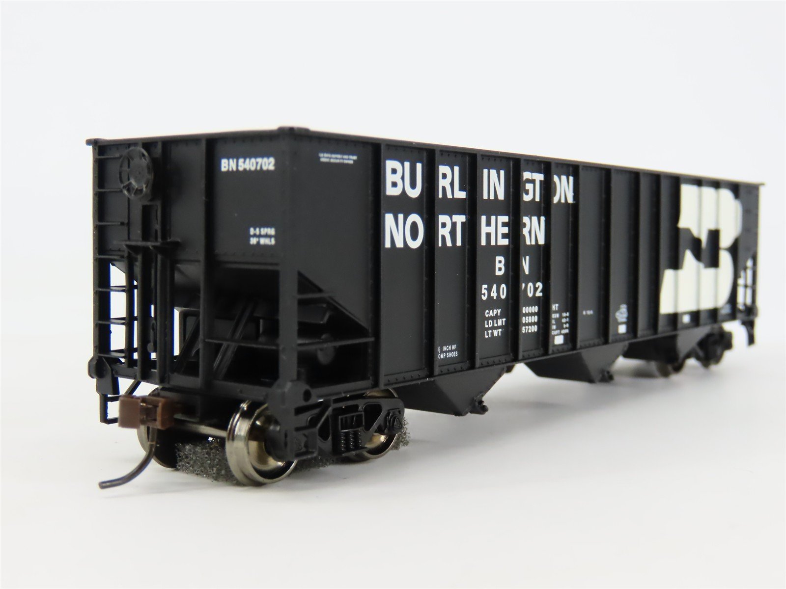 HO Bachmann Silver Series 18703 BN Burlington Northern 3-Bay Open Hopper #540702