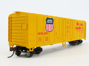 HO Scale Bachmann Silver Series 17901 UP Union Pacific 50' Steel Reefer #166817