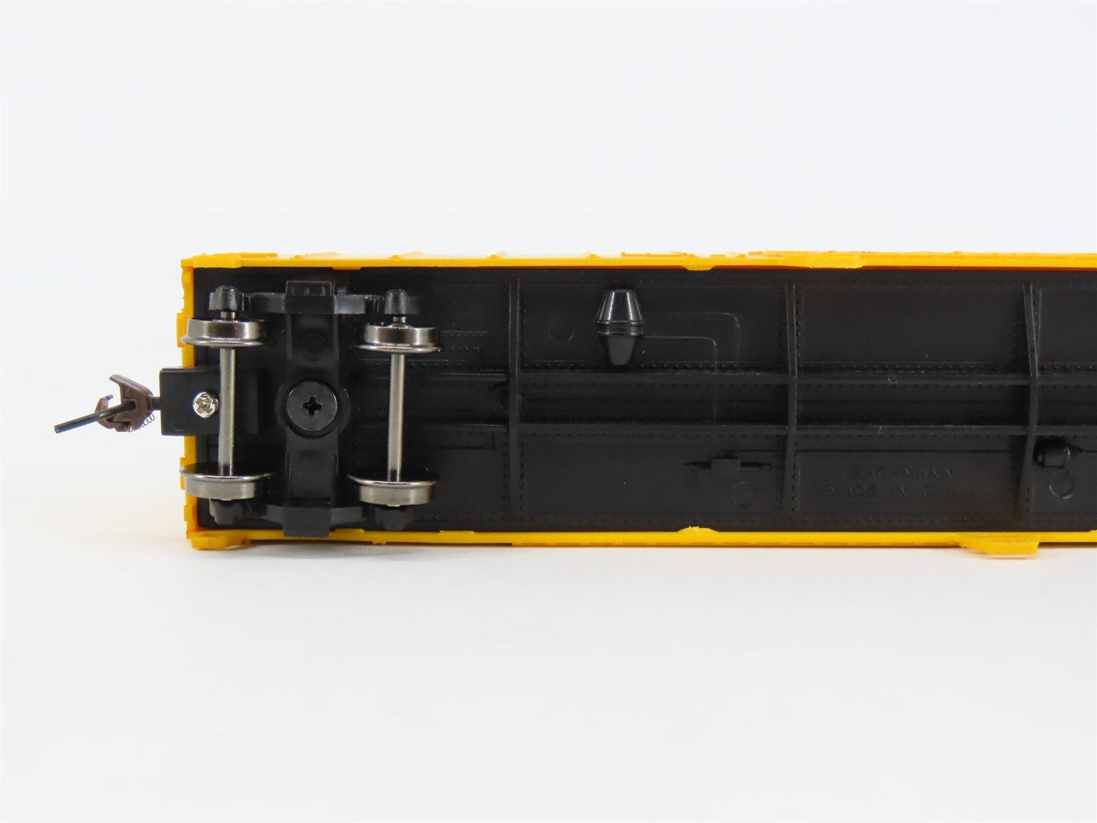 HO Scale Bachmann Silver Series 17901 UP Union Pacific 50' Steel Reefer #166817