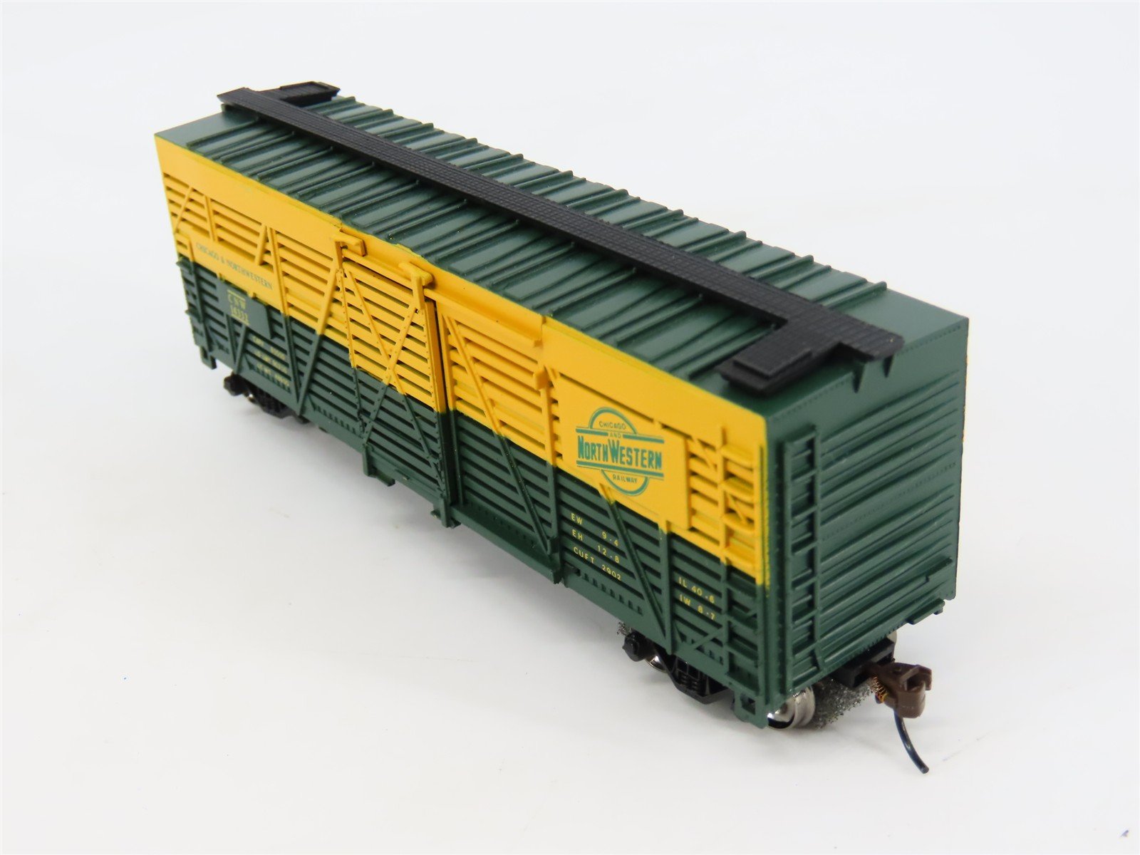 HO Bachmann Silver Series 18541 CNW Chicago & North Western 40' Stock Car #14332