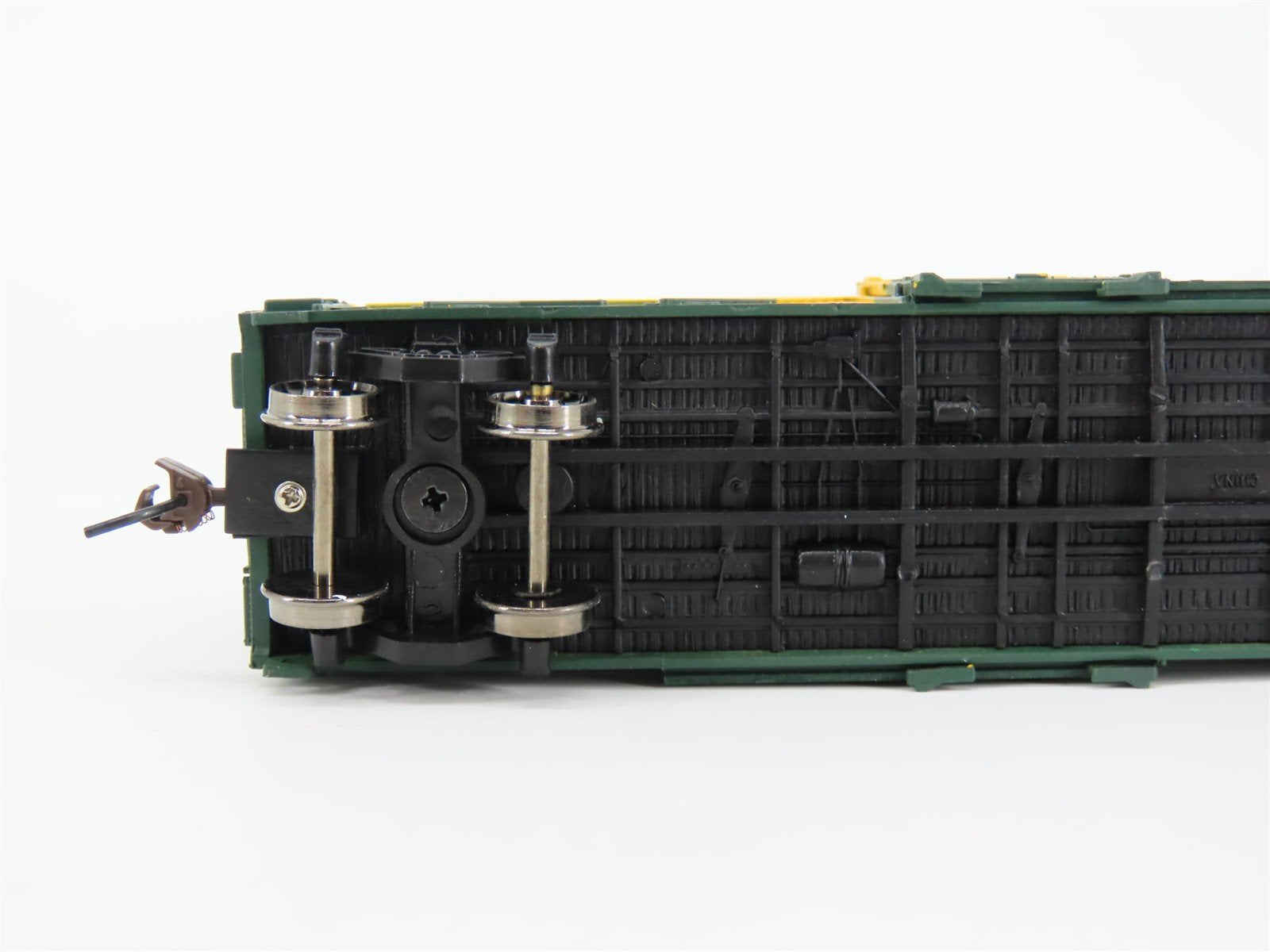 HO Bachmann Silver Series 18541 CNW Chicago & North Western 40' Stock Car #14332