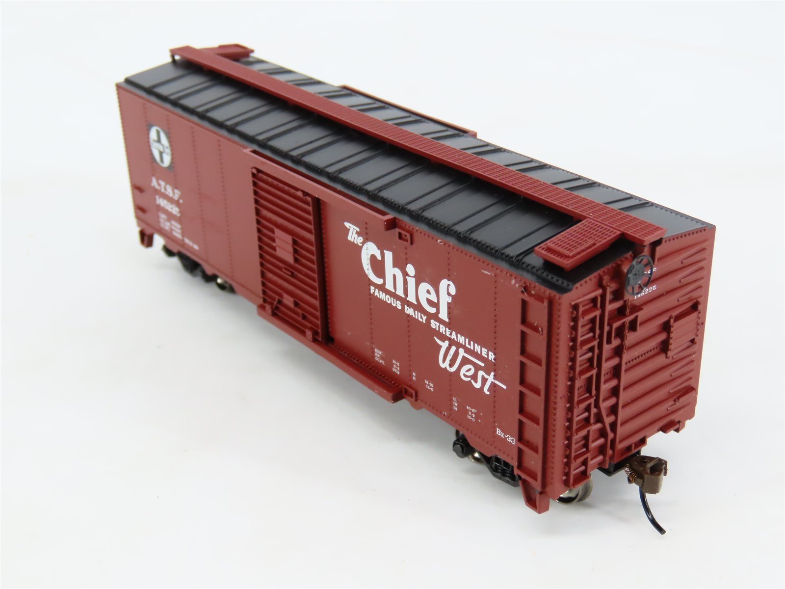 HO Scale Bachmann Silver Series 16505 ATSF The Chief West 40' Box Car #145225