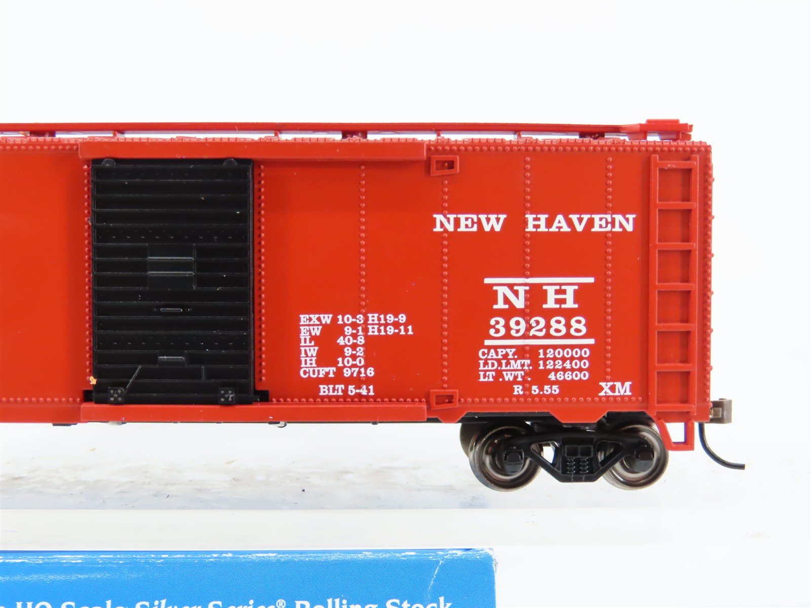 HO Scale Bachmann Silver Series 17031 NH New Haven 40' Box Car #39288