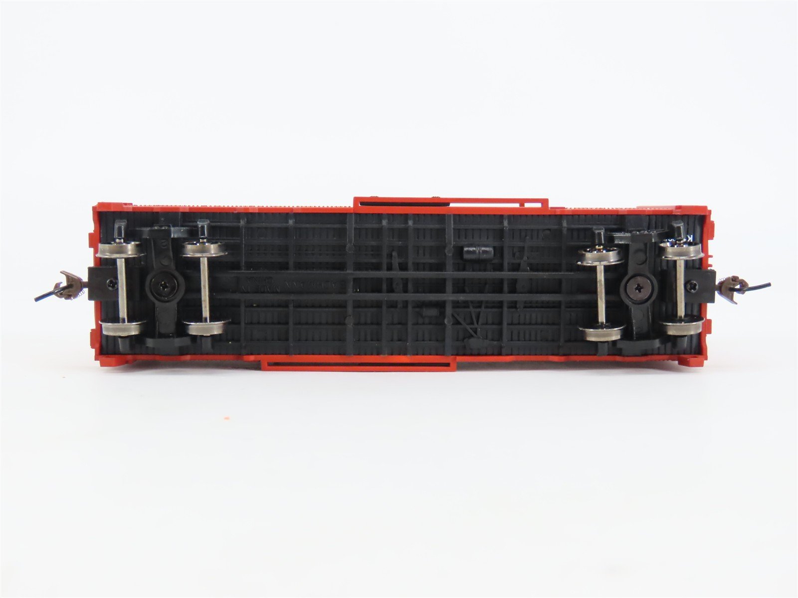 HO Scale Bachmann Silver Series 17031 NH New Haven 40' Box Car #39288