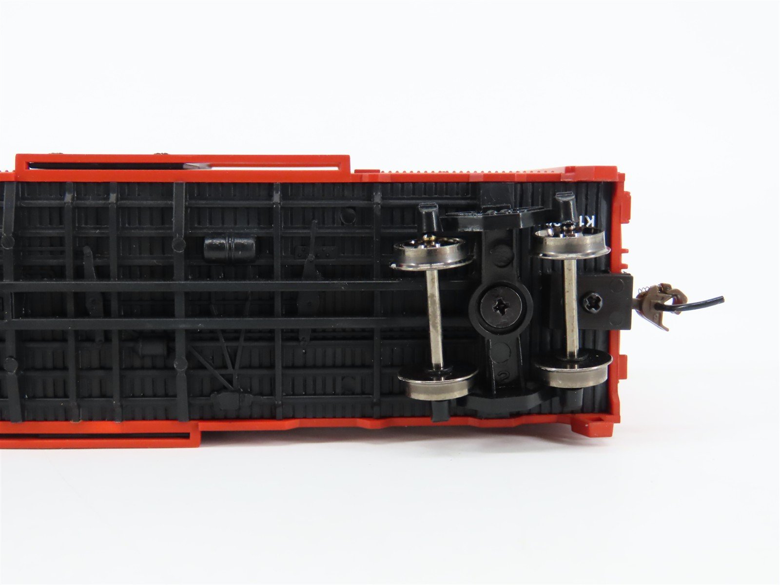 HO Scale Bachmann Silver Series 17031 NH New Haven 40' Box Car #39288