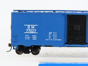 HO Scale Bachmann Silver Series 17048 BM Boston & Maine 40' Box Car #77027