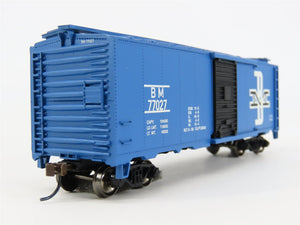 HO Scale Bachmann Silver Series 17048 BM Boston & Maine 40' Box Car #77027