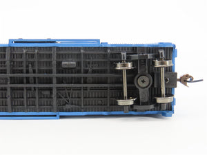 HO Scale Bachmann Silver Series 17048 BM Boston & Maine 40' Box Car #77027