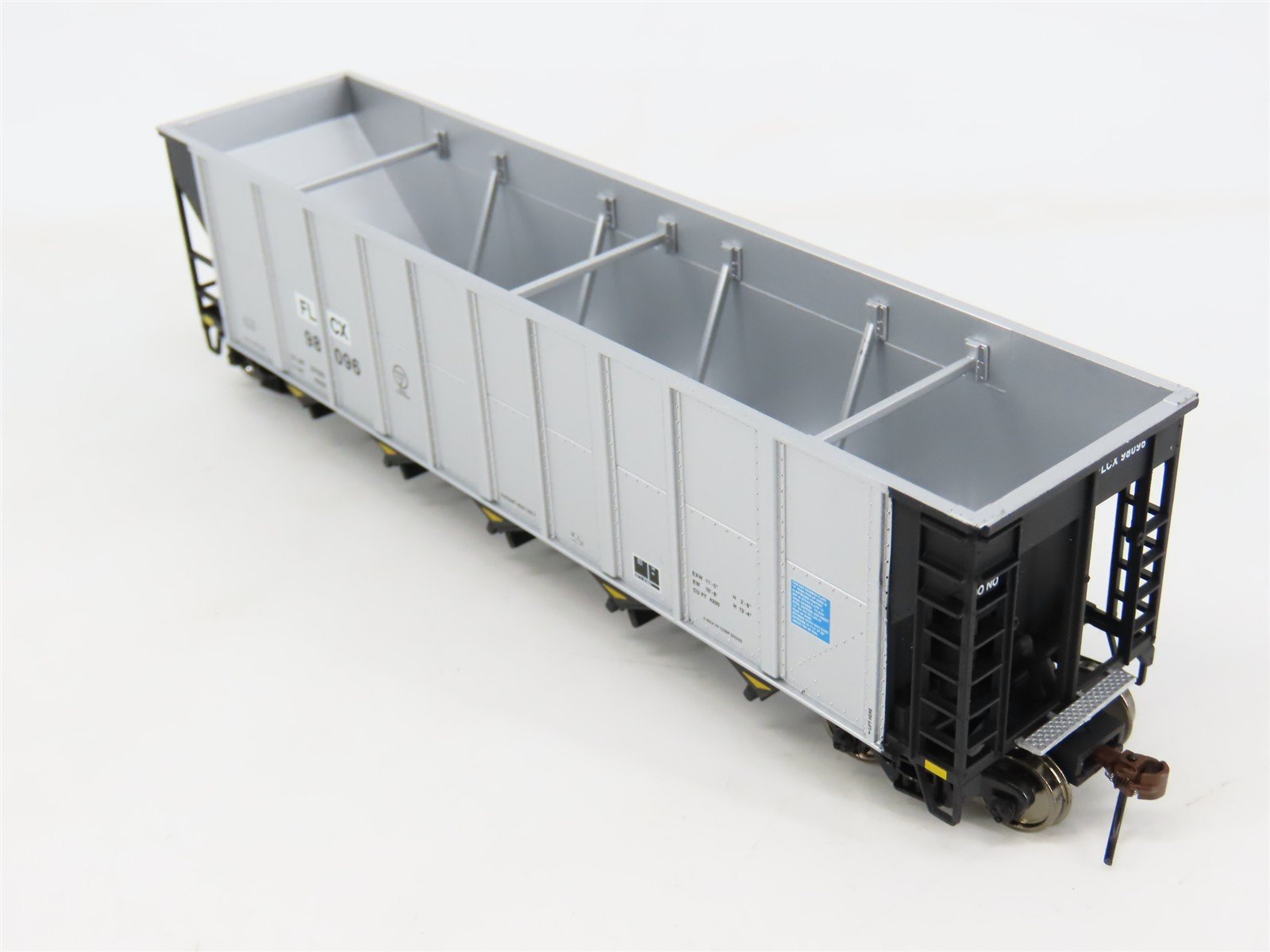 HO Scale Walthers Gold Line 932-7825 FLCX Flex Leasing 5-Bay Coal Hopper 6-Pack