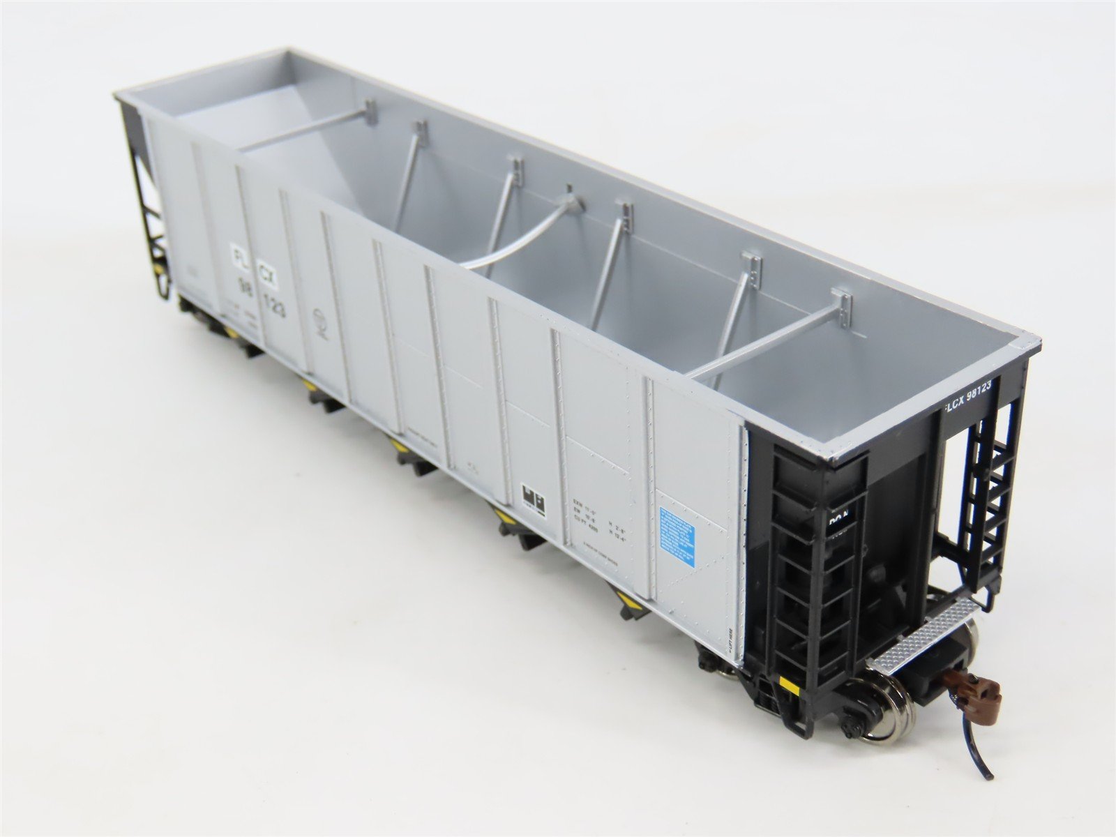 HO Scale Walthers Gold Line 932-7825 FLCX Flex Leasing 5-Bay Coal Hopper 6-Pack