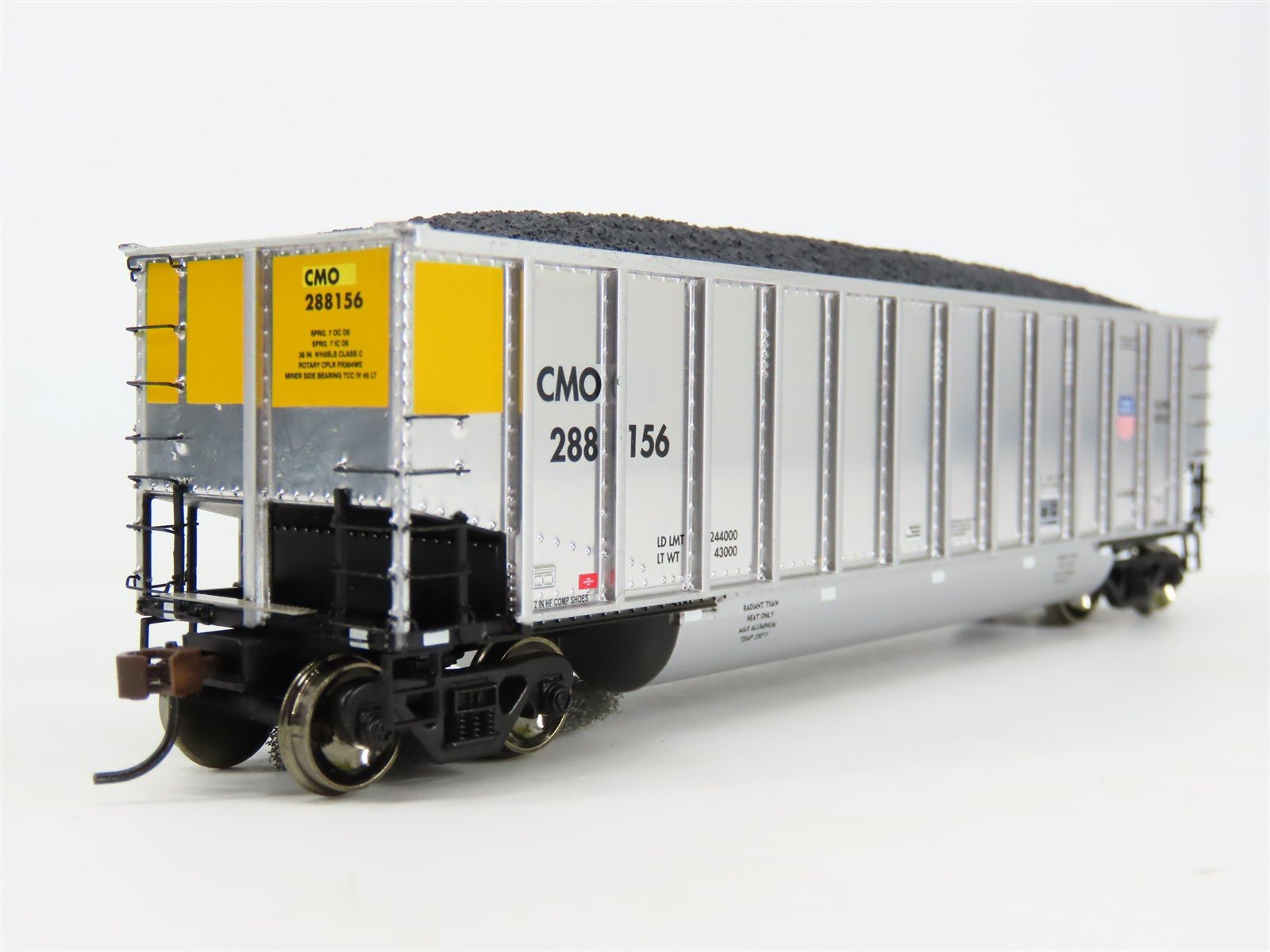 HO Scale Athearn 93045 CMO Union Pacific BethGon Coalporter Hopper w/ Load 5-Pk.
