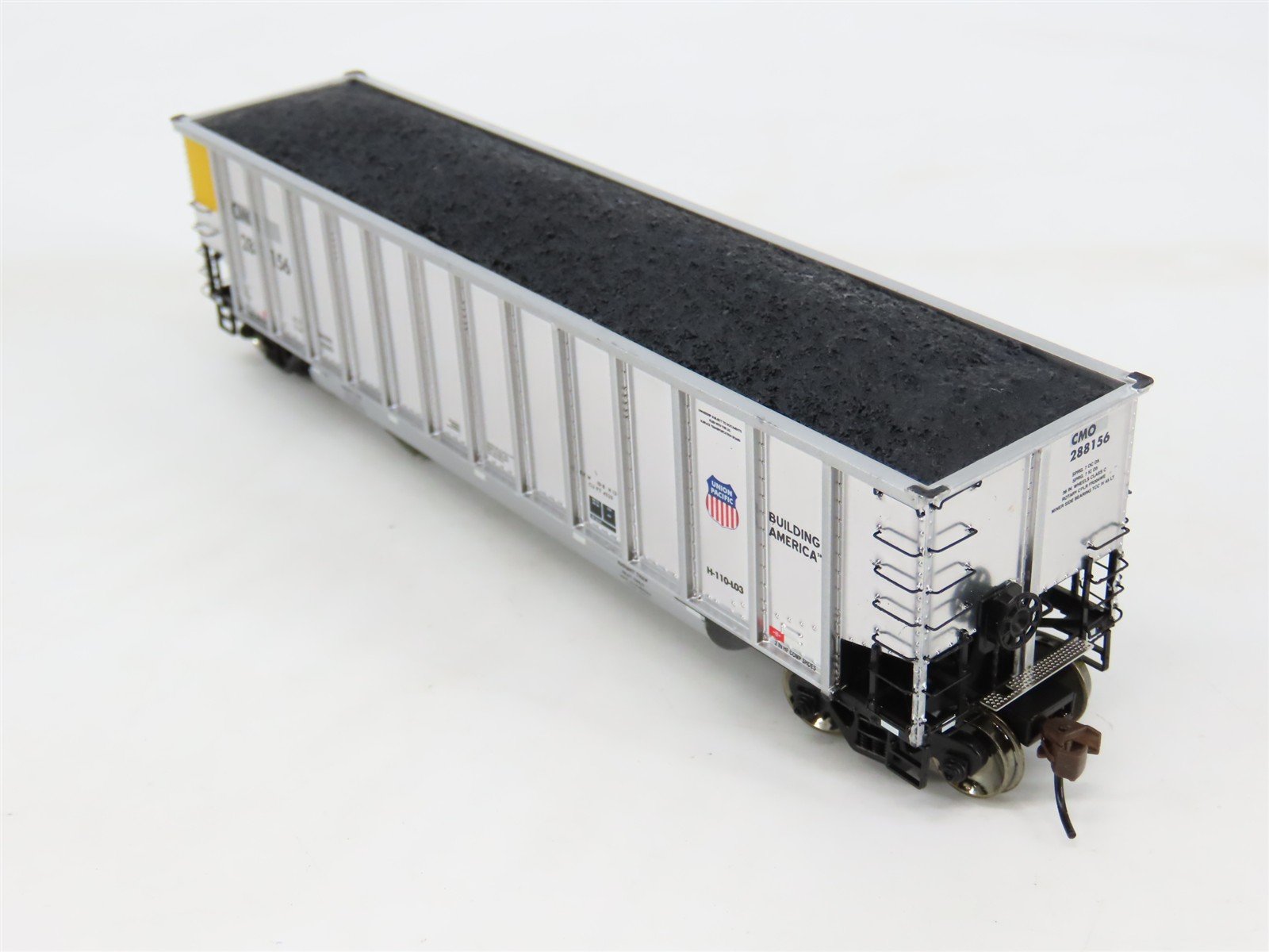 HO Scale Athearn 93045 CMO Union Pacific BethGon Coalporter Hopper w/ Load 5-Pk.
