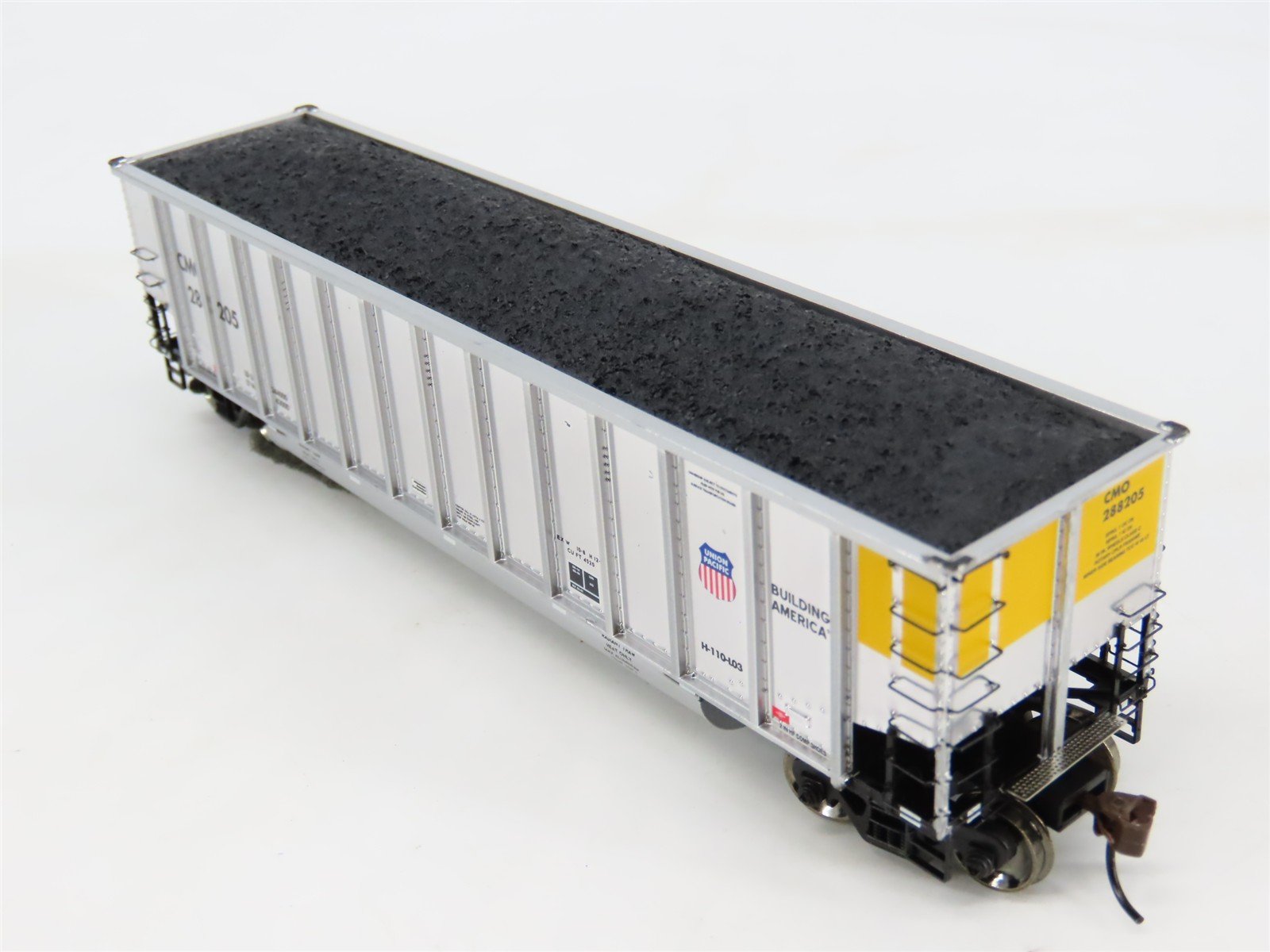 HO Scale Athearn 93045 CMO Union Pacific BethGon Coalporter Hopper w/ Load 5-Pk.