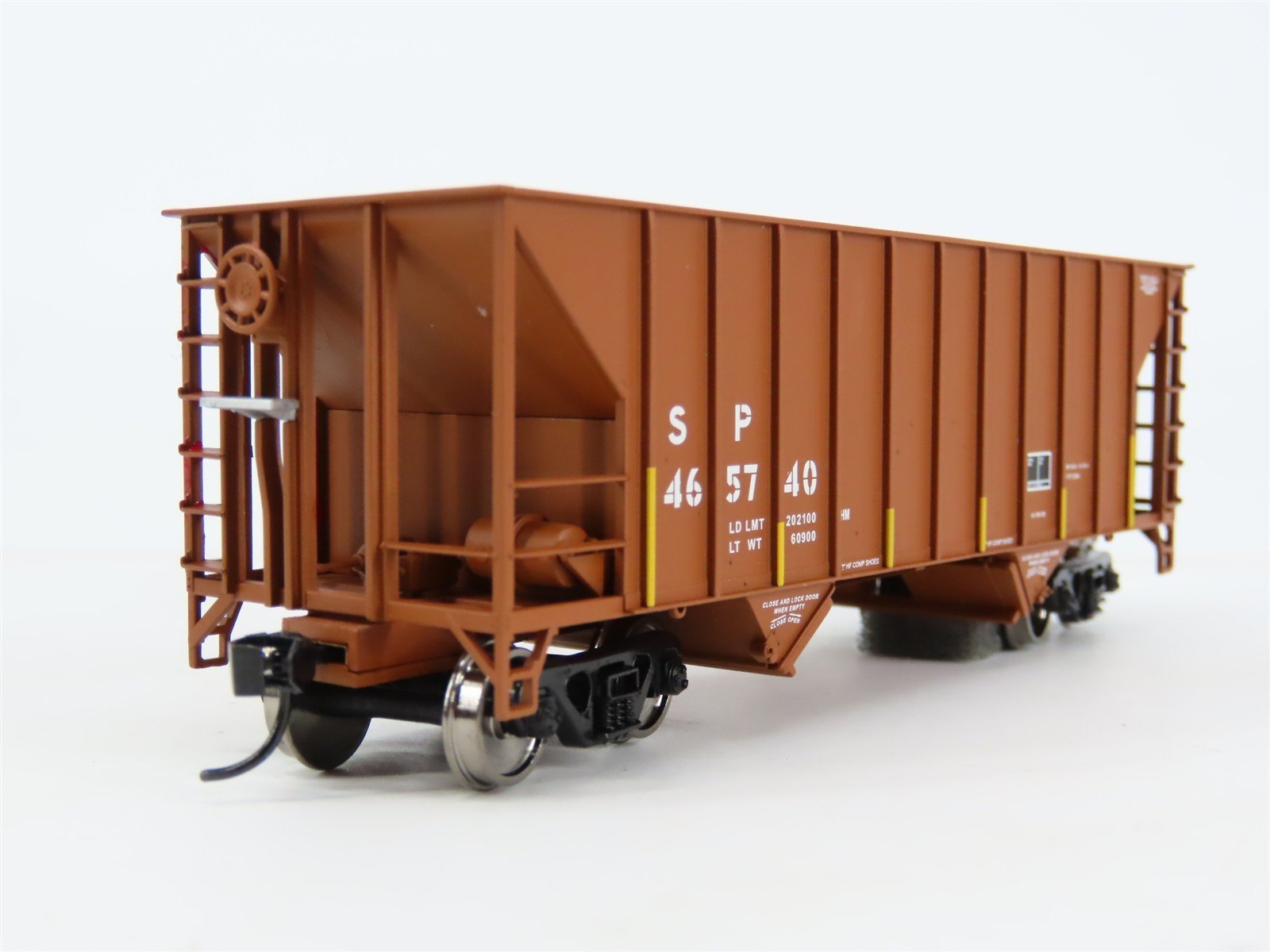 HO Walthers Mainline 910-6911 SP Southern Pacific 2-Bay Hopper #465740 - CUSTOM